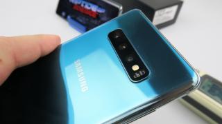 Samsung Galaxy S10+: Hardware de ultimă generație, soluție sigură pe termen lung