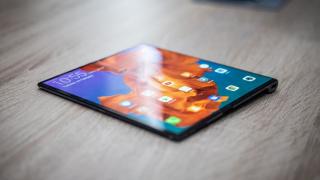 Preț și disponibilitate Huawei Mate X în România