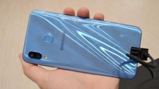 Preț și disponibilitate Samsung Galaxy A30 în România