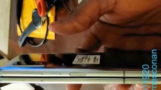 Samsung Galaxy Fold este testat în faţa camerei, are o cută vizibilă în mijlocul display-ului pliabil