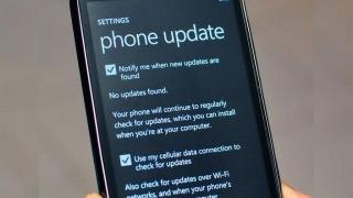 Windows Phone 7 primește prima actualizare: NoDo disponibil deocamdată pe telefoanele nebranduite de operatori