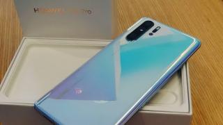 Huawei P30 Pro primeşte un unboxing, cu fotografii la pachet; Iată ambalajul său