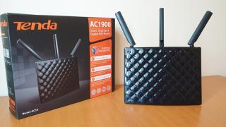 Prezentare Tenda AC 15: Router dual-band Gigabit ideal pentru gaming și streaming video HD fără întreruperi