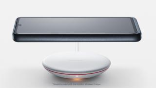 Huawei P30 primește suport pentru încărcare wireless prin intermediul unei huse oficiale