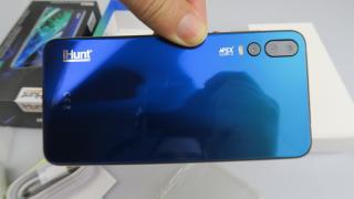 iHunt Alien X ApeX Unboxing: cel mai cool telefon iHunt şi... Alien din ultimii ani (Video)