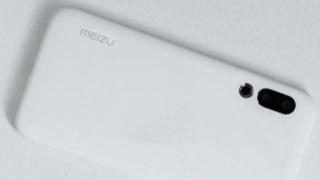 Meizu 16s apare în noi fotografii; De această dată vedem panoul spate și camera sa foto triplă
