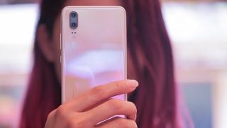 Turul Magazinelor #551: Mouse Razer de gaming la preţ bun, Huawei P20 la reducere, un telefon ca un Tank şi Galaxy Watch Active la evoMAG.ro