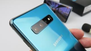 Samsung pregătește un update major pentru camera lui Galaxy S10; Vom primi și un Night Mode