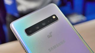 Samsung Galaxy S10 5G primeşte o notă surpriză de la DxOMark: egalul lui Huawei P30 Pro şi peste la selfie