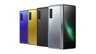 Samsung amână lansările lui Galaxy Fold în unele țări şi trainingurile pentru angajaţi, pe fondul problemelor terminalului
