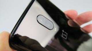 OnePlus a fost una dintre companiile incluse în top 5 producători de smartphone-uri premium în 2018, la nivel global