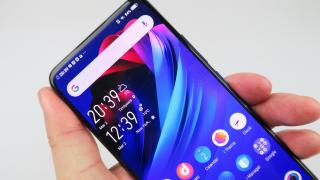Vivo NEX Dual Display: OS, UI, aplicaţii cu FuntouchOS, Android Pie şi ecranele puse la treabă