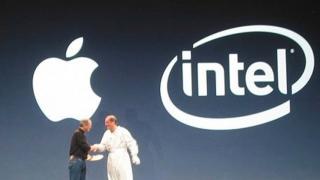 Apple dorea să cumpere o parte din Intel, cea care se ocupă cu cipuri-modem de smartphone; Discuţiile s-ar fi oprit recent