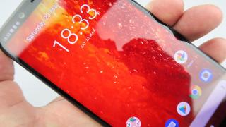 Nokia 8.1: Display la limita luminozităţii acceptabile, OK la culori