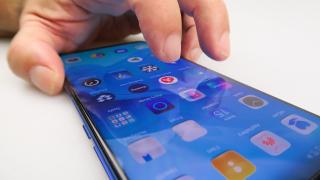 Honor View 20: Benchmark-uri de top 10, la bătaie cu celelalte modele cu Kirin 980