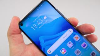 Honor View 20: Conectivitate rapidă pe 4G, cu infraroşu inclus
