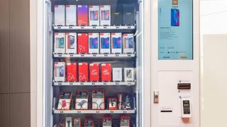 Xiaomi își vinde mai nou smartphone-urile prin intermediul automatelor Mi Express Kiosks