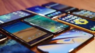 Iată un mega grafic cu evoluția livrărilor smartphone între 2011 și 2019; Samsung nu s-a clintit de pe locul 1 din 2012