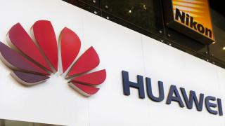 Problemele celor de la Huawei continuă; Unul dintre președinții rotativi ai companiei ar fi fost implicat într-un complot pentru furtul de secrete comerciale
