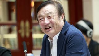 Fondatorul Huawei, Ren Zhengfei laudă Apple pentru "frumuseţea pe care ne-a permis să o vedem"; Iată un interviu marca Bloomberg