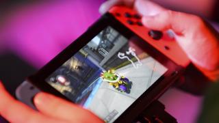 Mini Turul Magazinelor #83: Nintendo Switch la cel mai mic preţ, Redmi Note 7 şi PC de Fortnite la ofertă + Huawei P20 ieftin