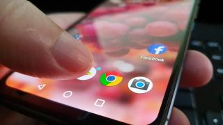 ASUS ZenFone 6: Hardware cu pachetul complet, puţine compromisuri