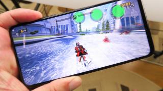 ASUS ZenFone 6: Benchmark-uri de lider Android, perfect la jocuri