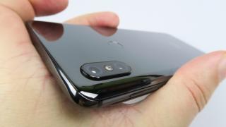 Mini Turul Magazinelor #91: Cel mai ieftin telefon cu cameră de 48 MP, Xiaomi Mi Mix 3 la reducere şi două televizoare la preţ bun