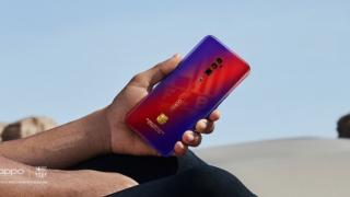 Oppo Reno 10x Zoom are de astăzi o variantă specială cu însemnele FC Barcelona; Costă 899 euro