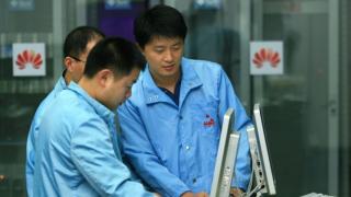 Veniturile Huawei cresc cu 30% în primul semestru din 2019, în ciuda crizei SUA-China; Angajaţii sunt recompensaţi