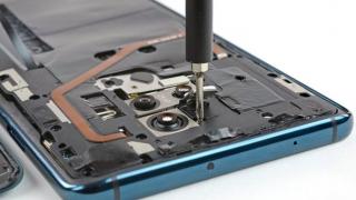 Nota 4 pentru Huawei Mate 20X 5G pentru uşurinţa de reparare; Iată verdictul iFixit!