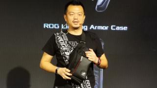 Ce este un Fashion Bag de la ASUS ROG Phone II? Înlocuitorul de troller conţine 5 accesorii ale telefonului (Video)