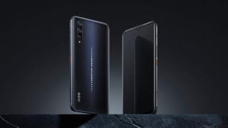 Vivo iQOO Pro debutează oficial: telefon cu procesor Snapdragon 855+, variantă 5G
