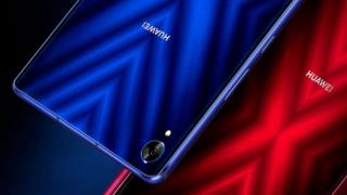 Huawei MediaPad M6 Turbo este o tabletă de gaming cu răcire specializată, spate foarte arătos