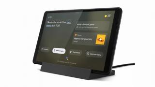 Google Assistant Ambient Mode este o interfaţă tip Smart Display pentru telefonul sau tableta ta puse la încărcat