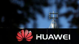 SUA a "arestat" echipamente Huawei timp de 2 ani; Le trimite înapoi doar după ameninţarea cu un proces