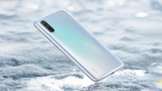 Xiaomi Mi 9 Lite ajunge în Europa, costă 319 euro: telefon cu cameră de 48 MP, CPU Snapdragon 710