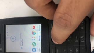 Google renunță la ideea unui Android menit pentru terminalele "feature-phone"; Descoperim un clip cu acest OS în acțiune
