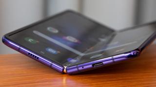 Samsung Galaxy Fold e la un pas de debutul în România; A început valul 2 de lansări