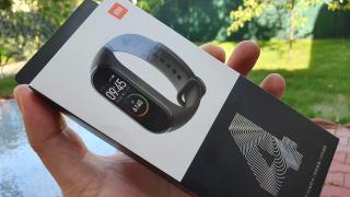 Xiaomi Mi Band 4 review: cea mai atractivă brăţară de fitness a momentului, salt mare de la predecesor (Video)