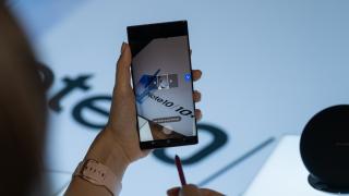Samsung Galaxy Note 10e este real şi ar sosi în Europa, pe negru şi roşu