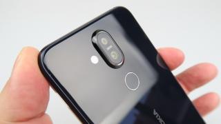 Nokia 8.1 primește actualizarea la Android 10 cu Dark Mode și noi gesturi de navigare