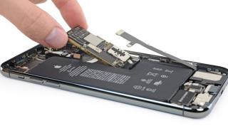 Cât costă iPhone 11 Pro Max să fie produs?.. Iată răspunsul după o disecţie atentă!