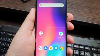 iHunt Alien X Black: Display HD rezonabil, cu contrast OK