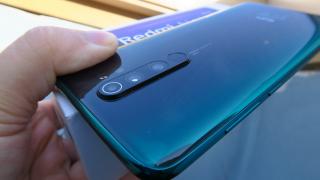 Xiaomi Redmi Note 8 Pro: Design de Mi 9T din spate, OnePlus 6T din faţă