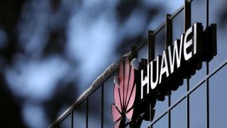 Marea Britanie devine mai permisivă cu Huawei! Acceptă ajutorul chinezilor în dezvoltarea anumitor părți din rețelele 5G