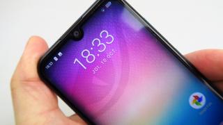 Allview V4 Viper: Display bunicel pentru preţ