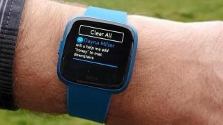 Facebook ar fi vrut să cumpere Fitbit, dar Google a oferit o sumă de 2 ori mai mare; Iată povestea din culise!