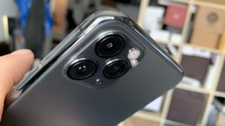 Vânzările de smartphone-uri sunt pentru prima oară pe creştere după 2 ani; Iată de ce!