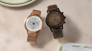 Fossil HR este un ceas hibrid cu look clasic, senzor de puls şi ecran E Ink